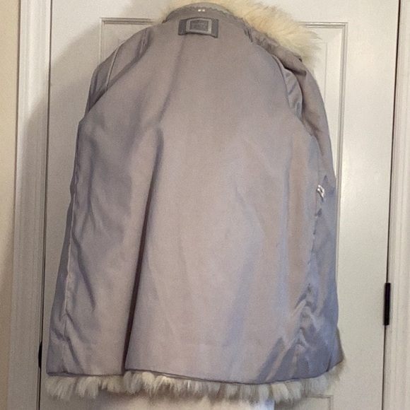 Genuine Fox Fur Jacket. Size Small. Vintage preloved. - Picture 15 of 16